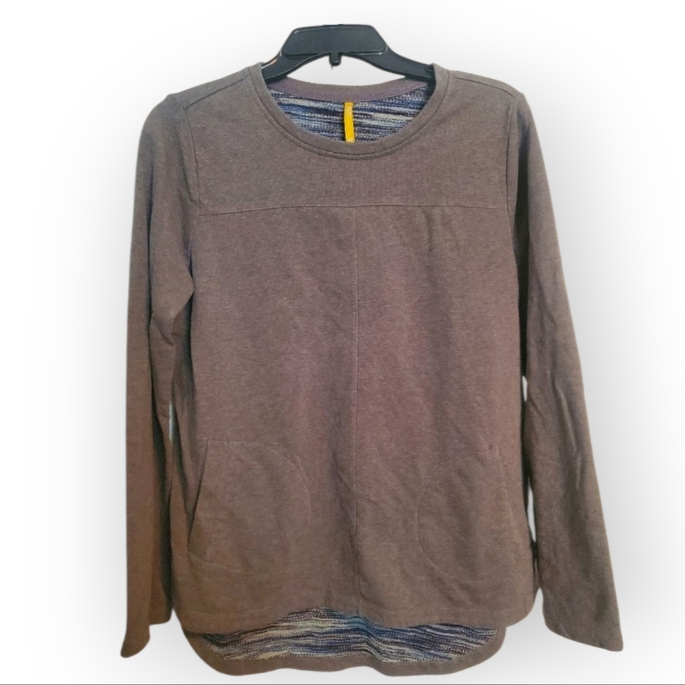 Lole pullover sweater with pockets size medium